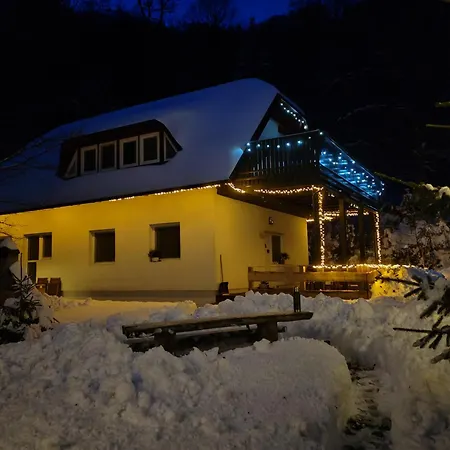 Apartma Pohorc - Macesen Appartement *
